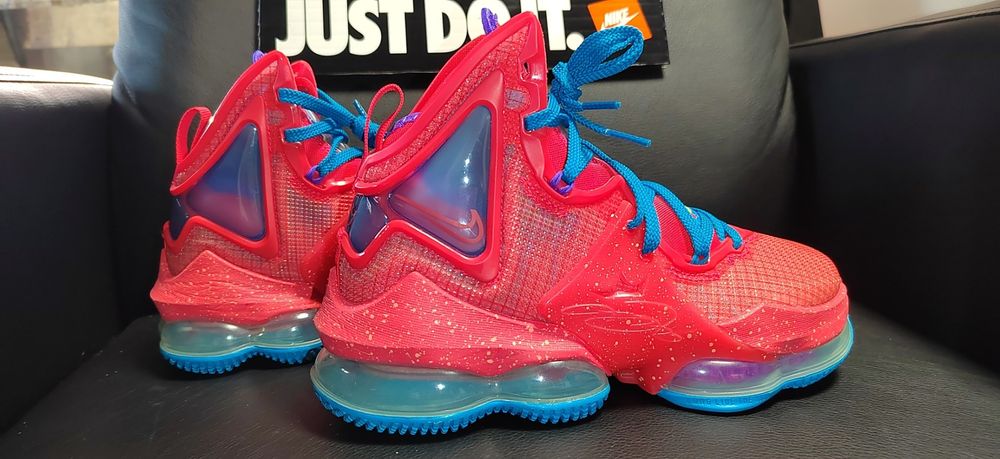 Nike Lebron XIX, номер 35,5