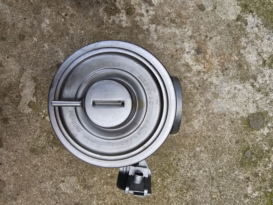 Piese BMW e46 facelift 320D 150cp - rampa injectoare,injectoare,EGR