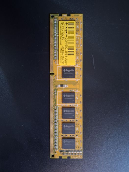 DDR3 2GB 1600MHz Operativ Xotira