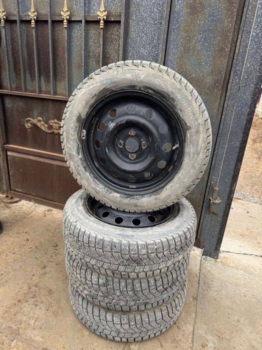 Покрышка диска 15р