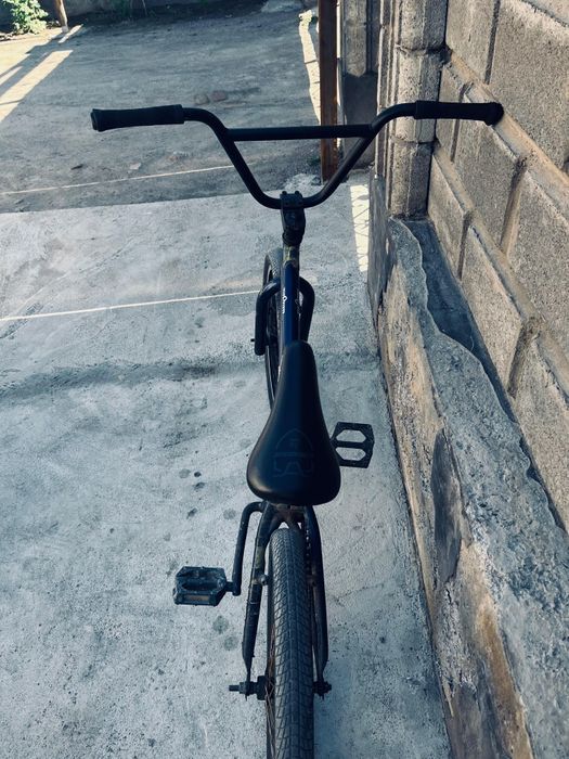 Продаю BMX срочно