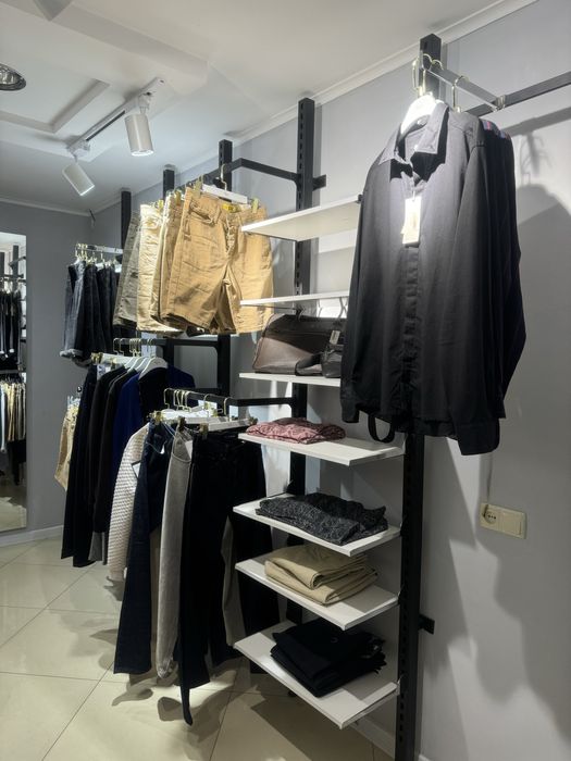 Продается мебель для магазина