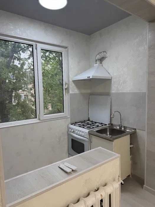 Продаётся 1в2/4/4 Массив Ялангач ОР-Р Школа-190 С ремонтом