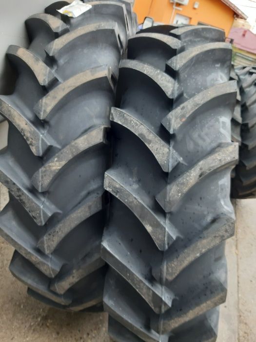 Anvelope agricole de tractor spate 16.9-38 Cauciucuri 14Pliuri