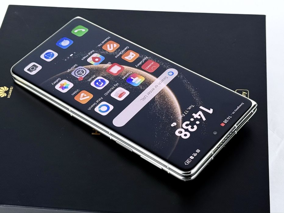 Huawei Mate X6 512GB 12RAM Nebila Red Перфектен! 2г. Гаранция!