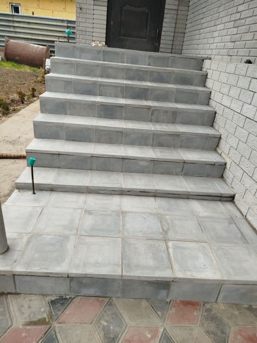 Кафельщик со стажем 18 лет