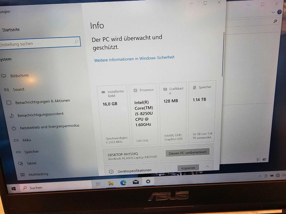 Laptop ASUS VivoBook 14 F407UA - Intel Core i5 Gen 8, 16GB RAM, SSD + HDD, Baterie Ok