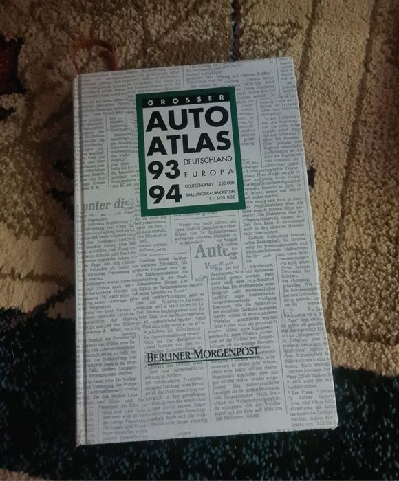 Almanahuri și reviste auto.