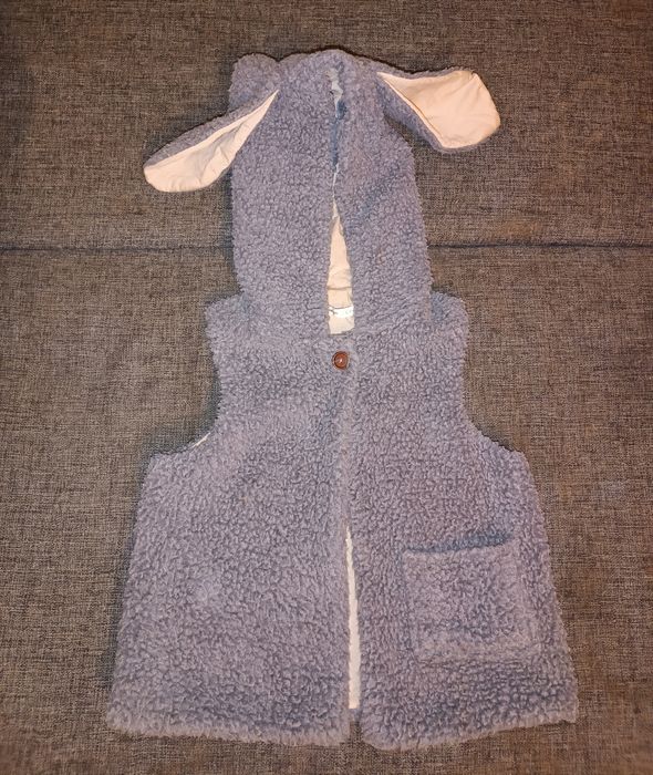 Жилетка на девочку