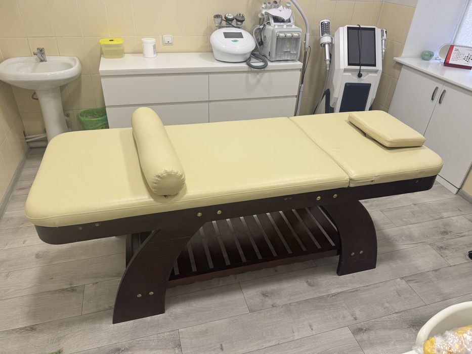 Кушетка массажная