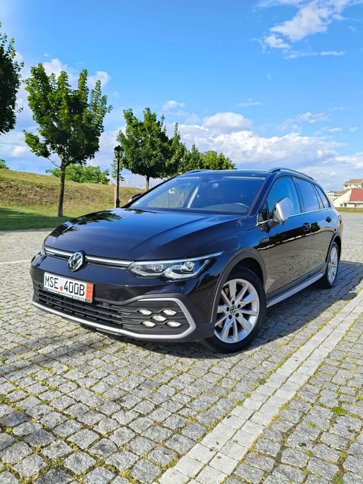 Volkswagen Golf Volkswagen Golf VIII Alltrack 200 Cp 4x4