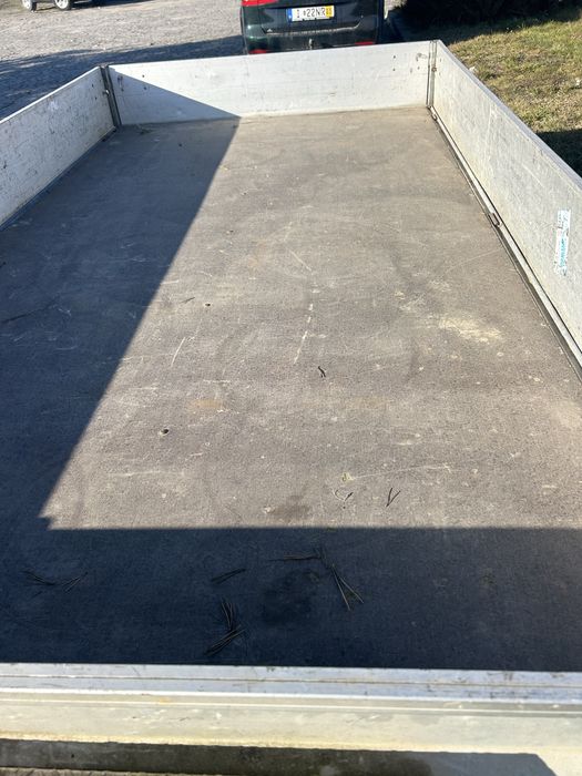 Remorca olandeza Hapert de 2 t