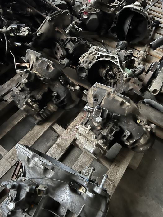 Каробка Афтомат Гольф 2 Жетта привазной