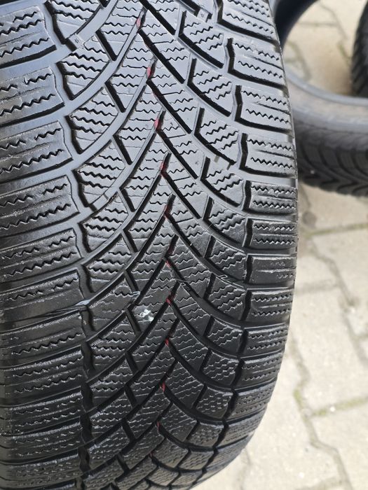 225 55 17 Bridgestone