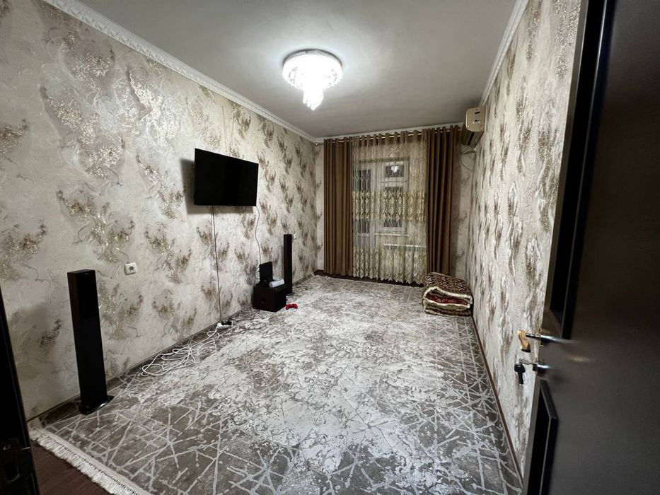 Продаёться 4 х комнатная