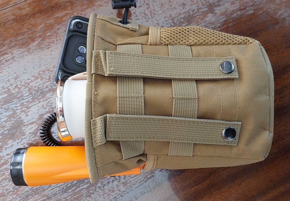 Компактна и удобна чанта за приключения в природата