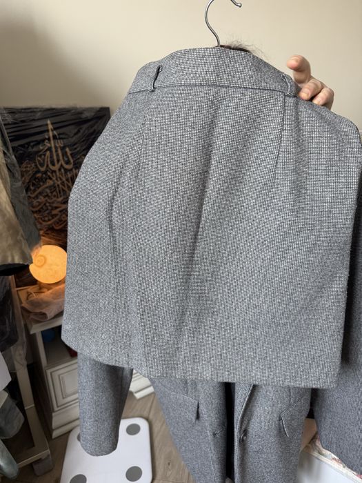 Продам костюм и юбку