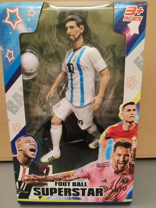 Уникални фигури на Роналдо и Меси