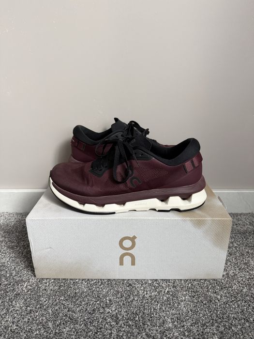 ON Cloudzone Mulberry/Black