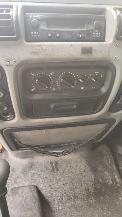 Opel movano на части мотора не работи