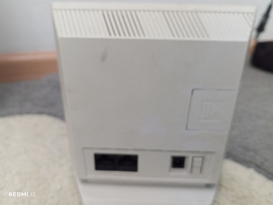 Монитор Philips 18.5"