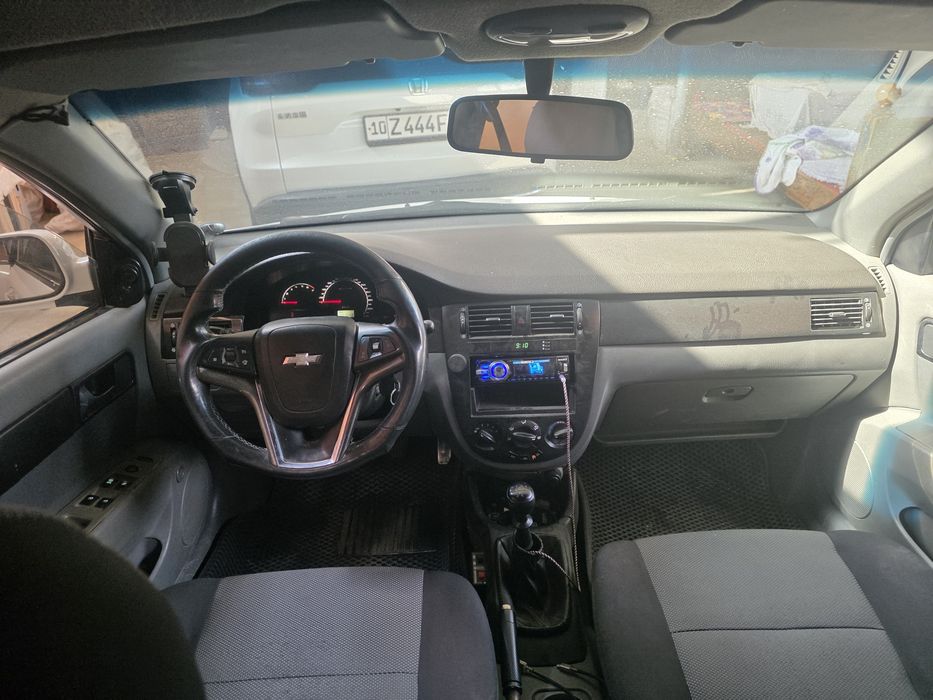 Жентра автомашинаси сотилади