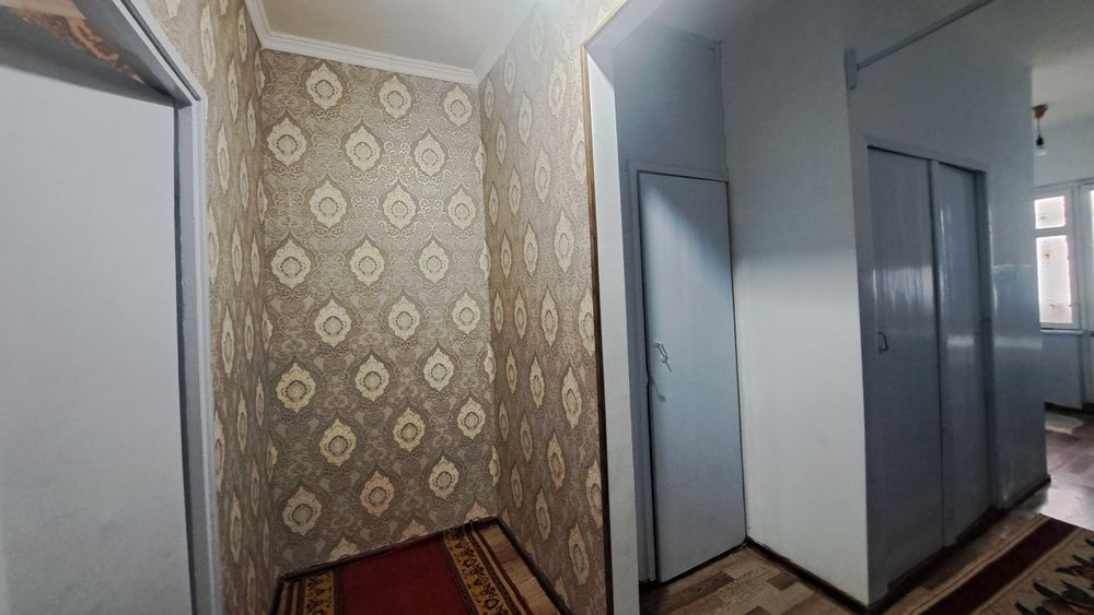 Чирчик шахар
3-микрораён солнышко бозори ёнида 
#2-хона 2-этаж 
Ква