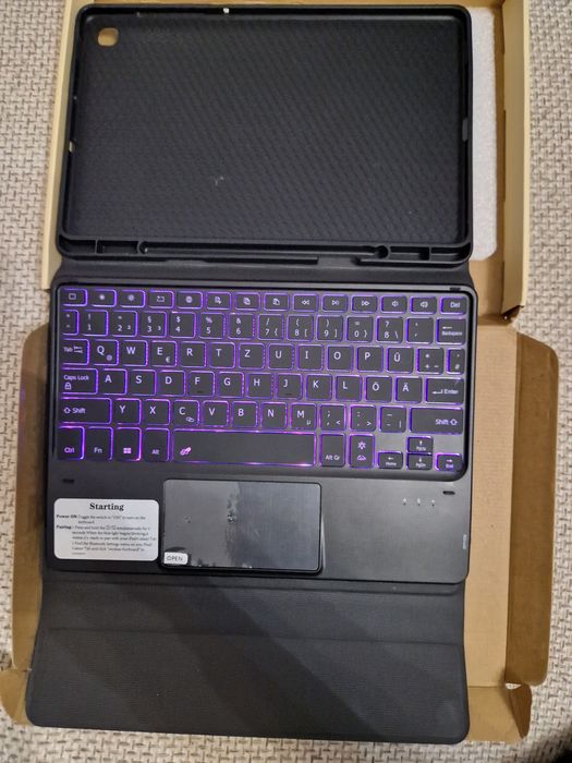 Husa + tastatura Samsung Galaxy S9/S9 FE - Brasov