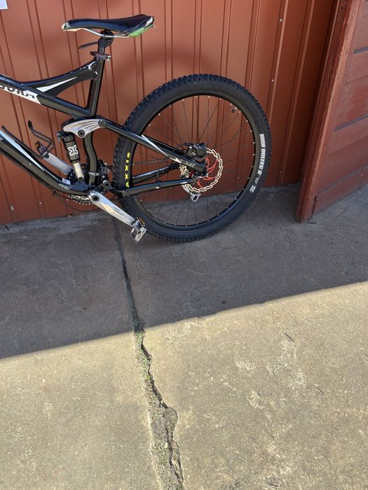 Bicicleta  full suspension specialized
