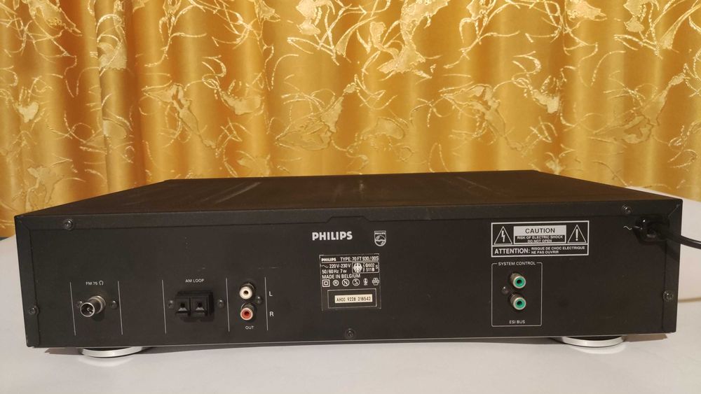 tuner radio Philips FT930