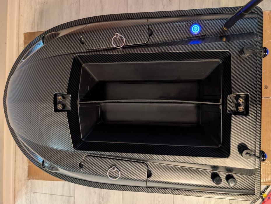 Висок клас лодка за риболов