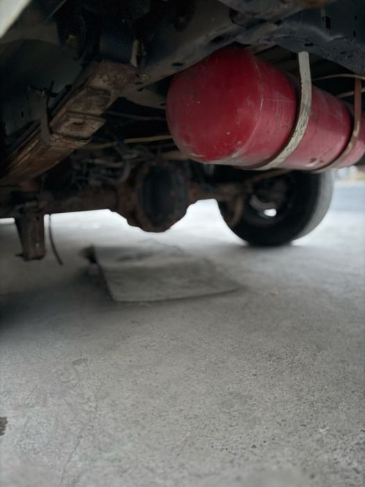 Ford tiranzt Sotiladi