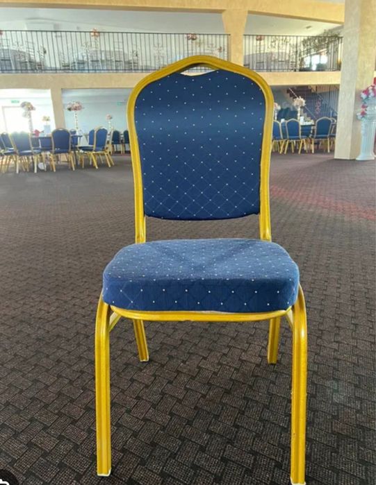 Scaune pentru restaurant, sali conferinte, biserici