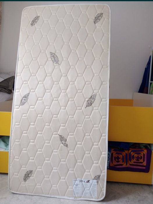 Срочно Продам матрасы ортопедические