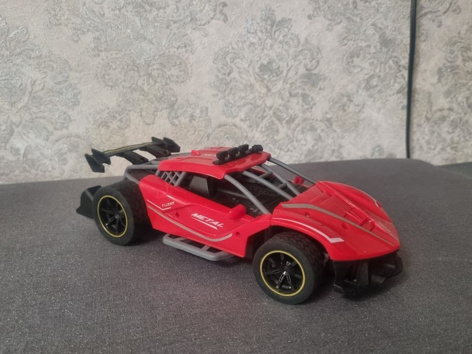 Продаются игрушки