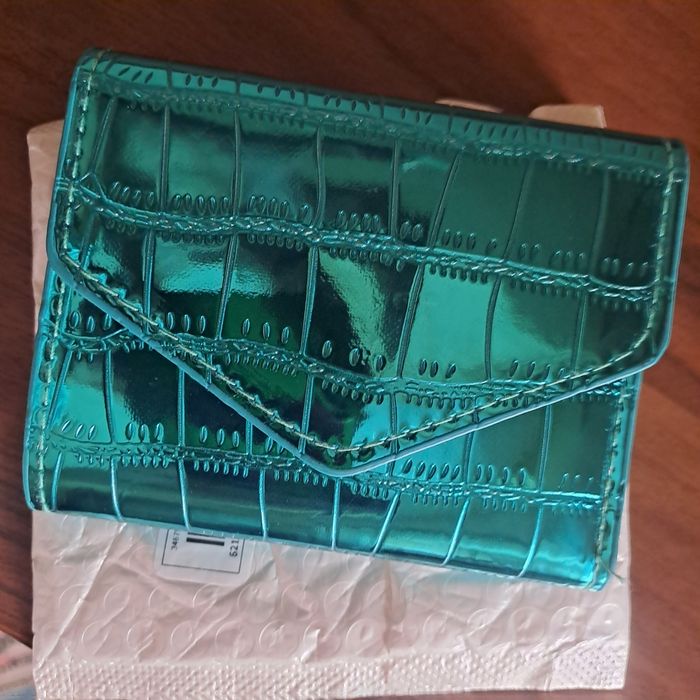 Портмоне женский