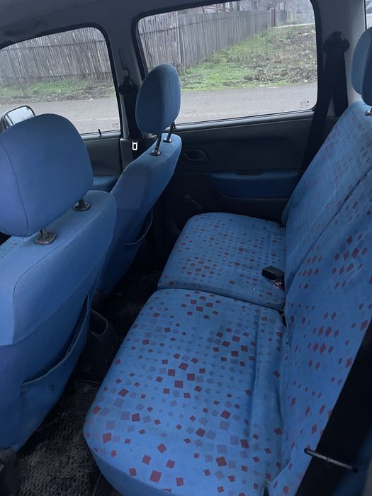 Vand sau schimb Opel Agila 1.2 Benzina !!!