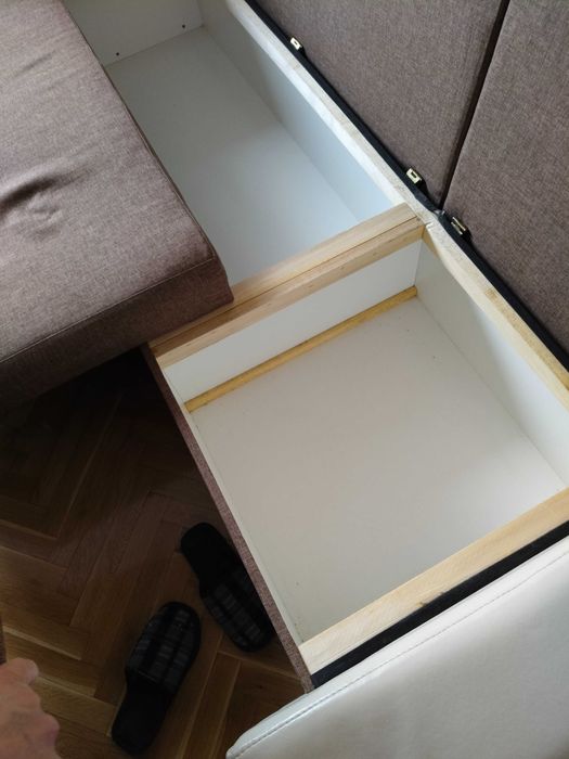 Разтегателен диван