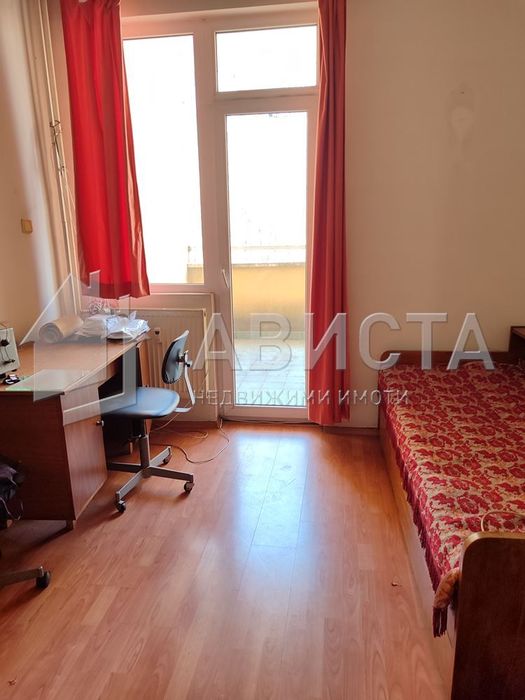 3-стаен в София-Зона Б-5-3 площ 113