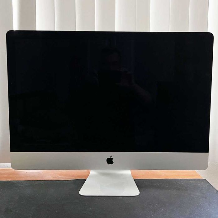 Apple iMac 27" Quad Core 5K i7 4.2Ghz 32GB RAM 512GB SSD /2017