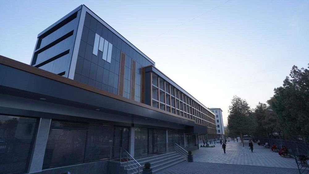 Продается Здание 11000м2 Ориентир- Центральный госпиталь Hostel