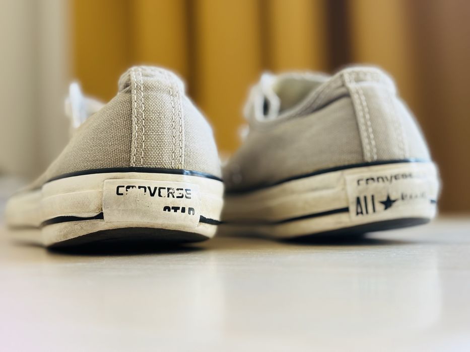 Converse (mărimea 43)