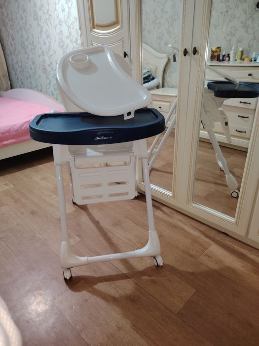 Продам стульчик для кормления малыша