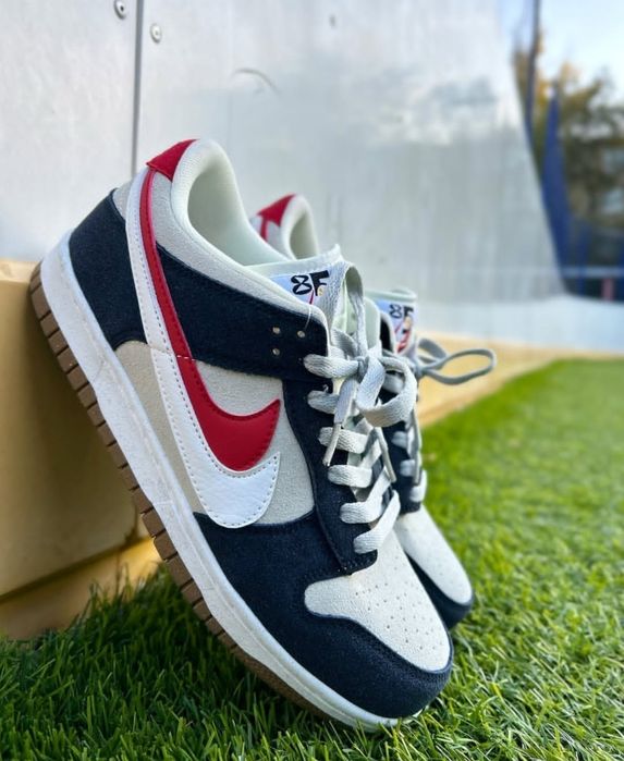 Продам кроссовки