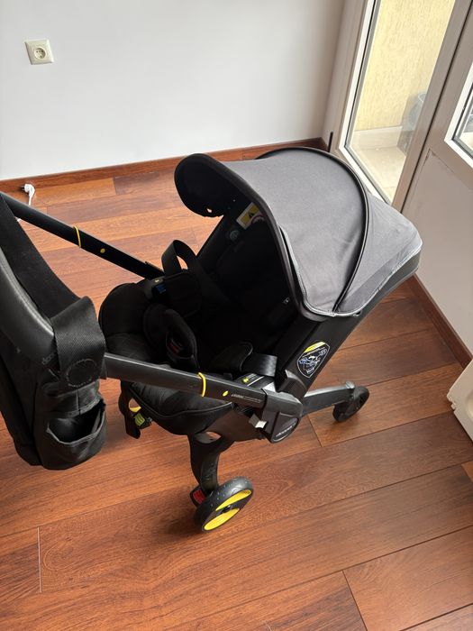 Стол-количка Doona