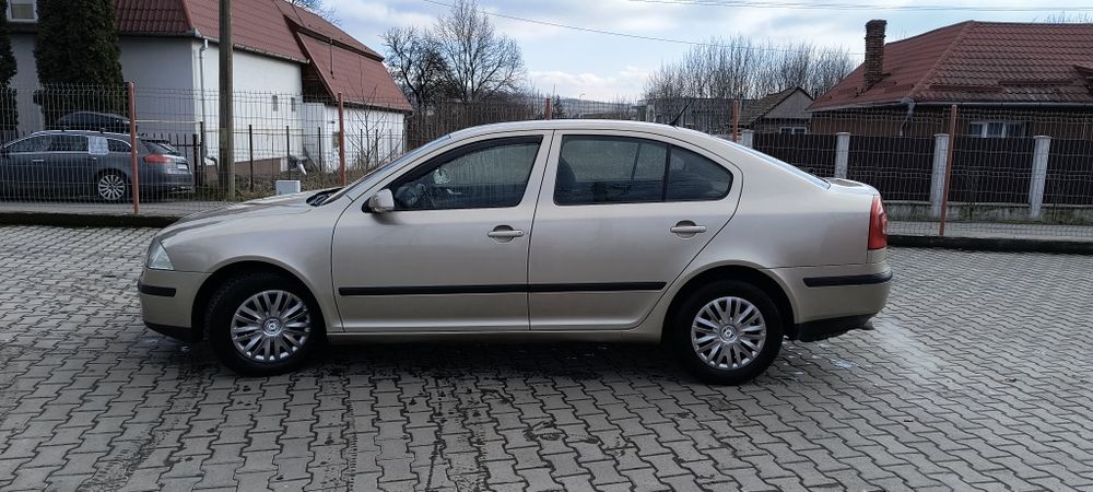 Skoda Octavia 2 (DSG) - 2.0 TDI (BKD)