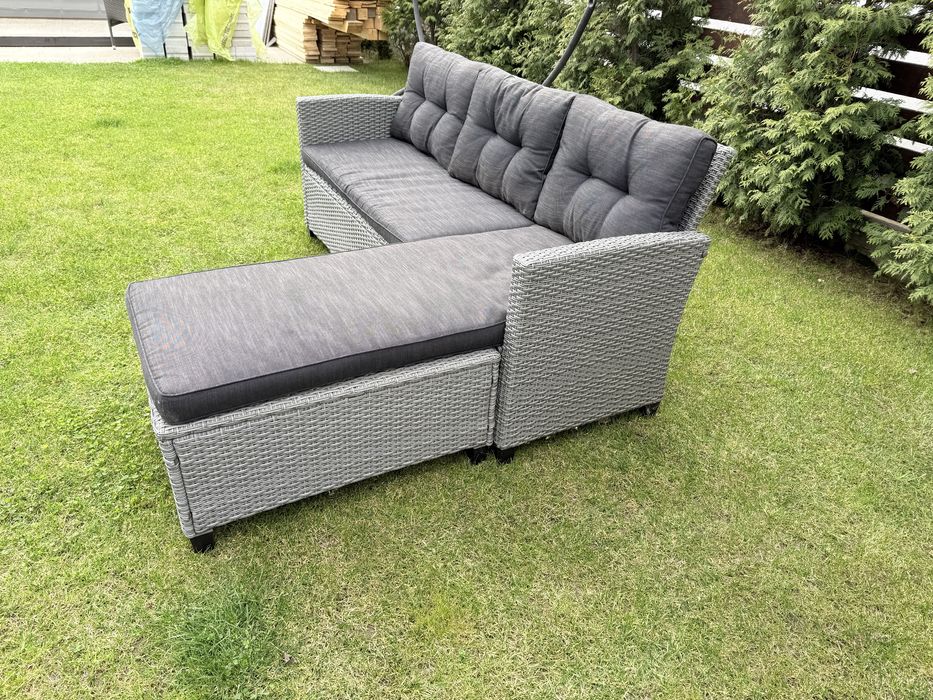 Coltar 3 pers de terasa sau gradina in stare foarte buna