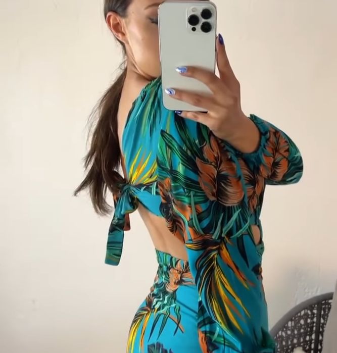 Продам шикарное платье.