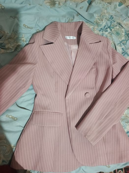 Kastyum+yubka.kuzgi mato qalin, astarli