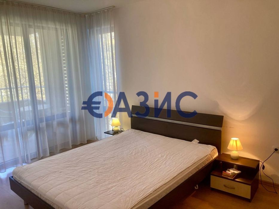 Продава се Двустаен апартамент в к.к. Слънчев бряг - 75 кв.м за 1174 €/кв.м - Снимка #14